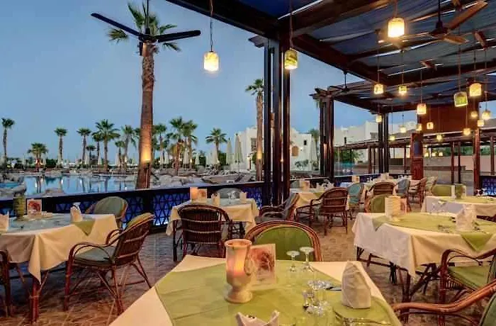 Amphoras Aqua Adults Friendly 4* Sarm es-Sejk